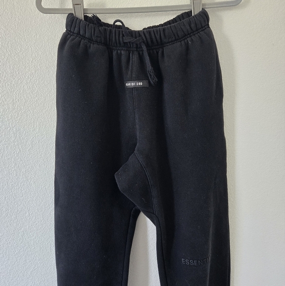 Fear of God Essentials Black Color Sweatpants size Small - Picture 3 of 16